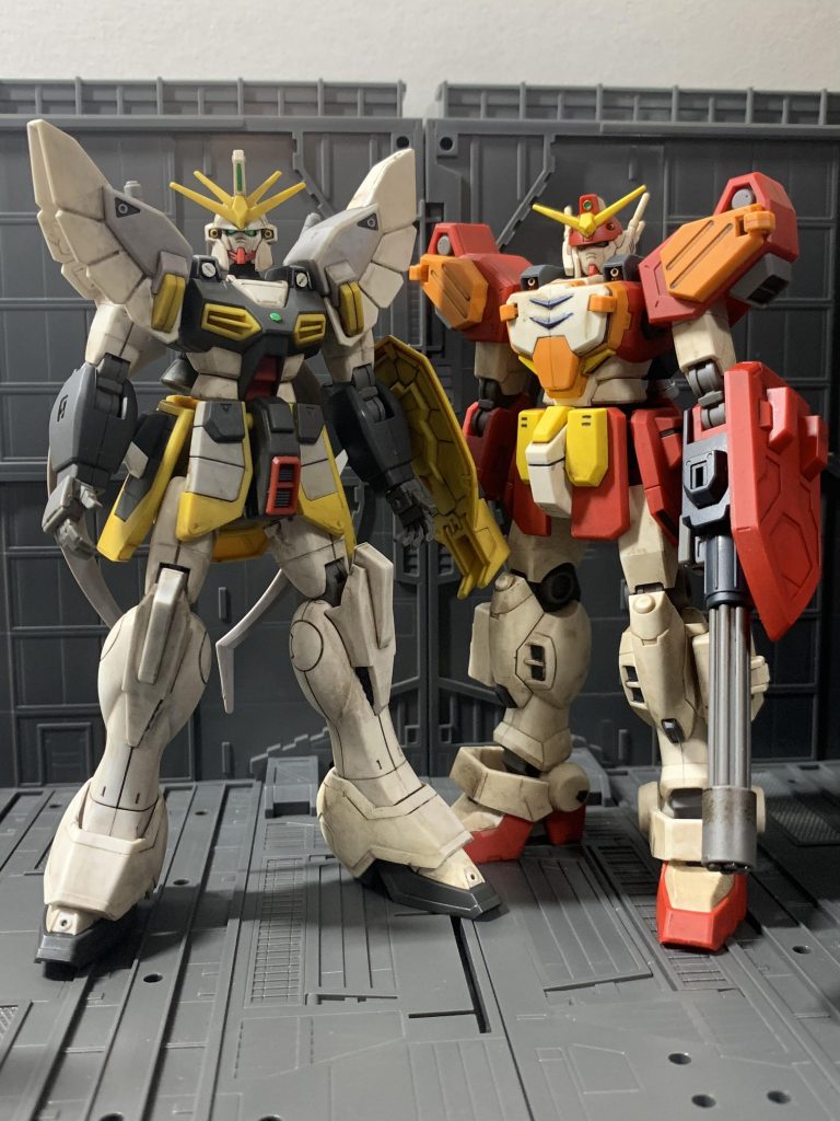 以前作成したサンドロックと。(サンドロックは再度ウェザリングし直しました)  