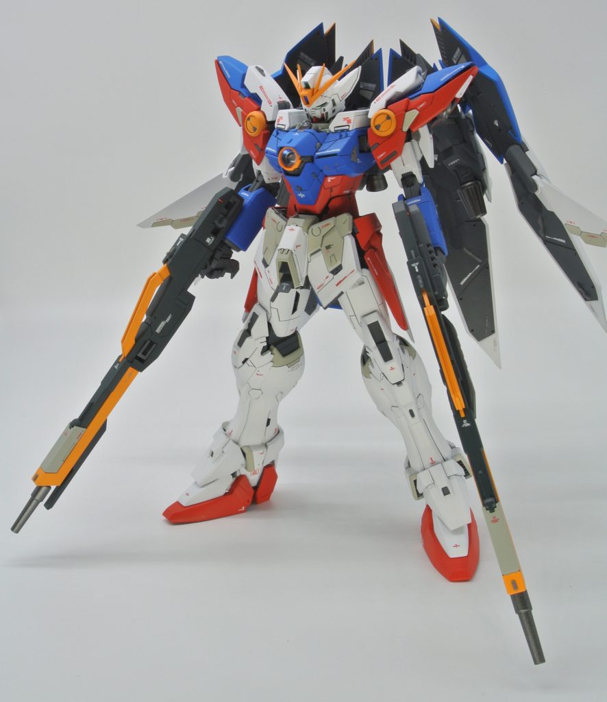 ツインバスターライフル構えるとウイングガンダムって感じですかねぇ。
