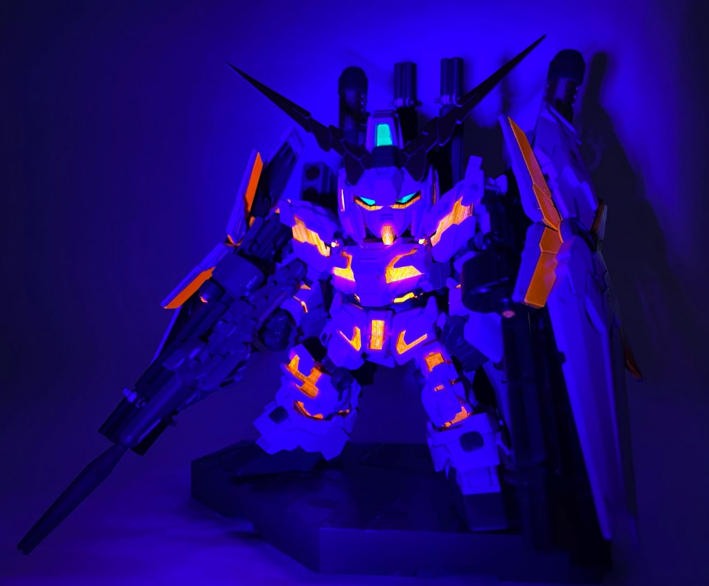 ブラックライトの上手い当て方が少しわかってきたかも…