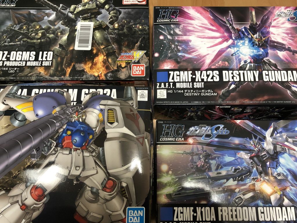 今回使ったキット達。元々サイサリスとリーオーを組み合わせるつもりが、作ってたら色々組み合わせたい欲が出てきてしまいました。