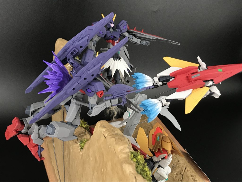 裏はこんな感じで真鍮線2本でエルドラウィンダムを浮かせてます