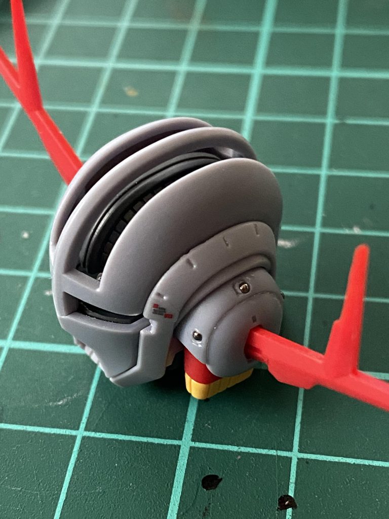 アンテナ付け根パーツや