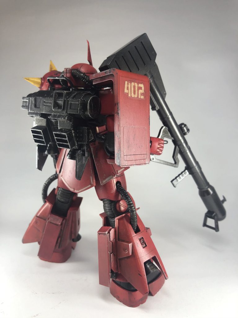 デカールとバックパックとツノは旧1/144から久しぶりに水転写デカールを使ったので浮きまくりです