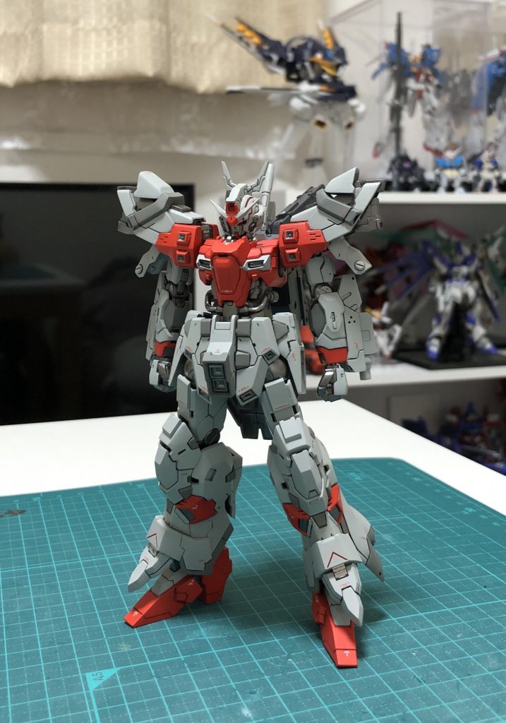 脚の追加バーニアはネオジム磁石接続なので取り外し出来ます。