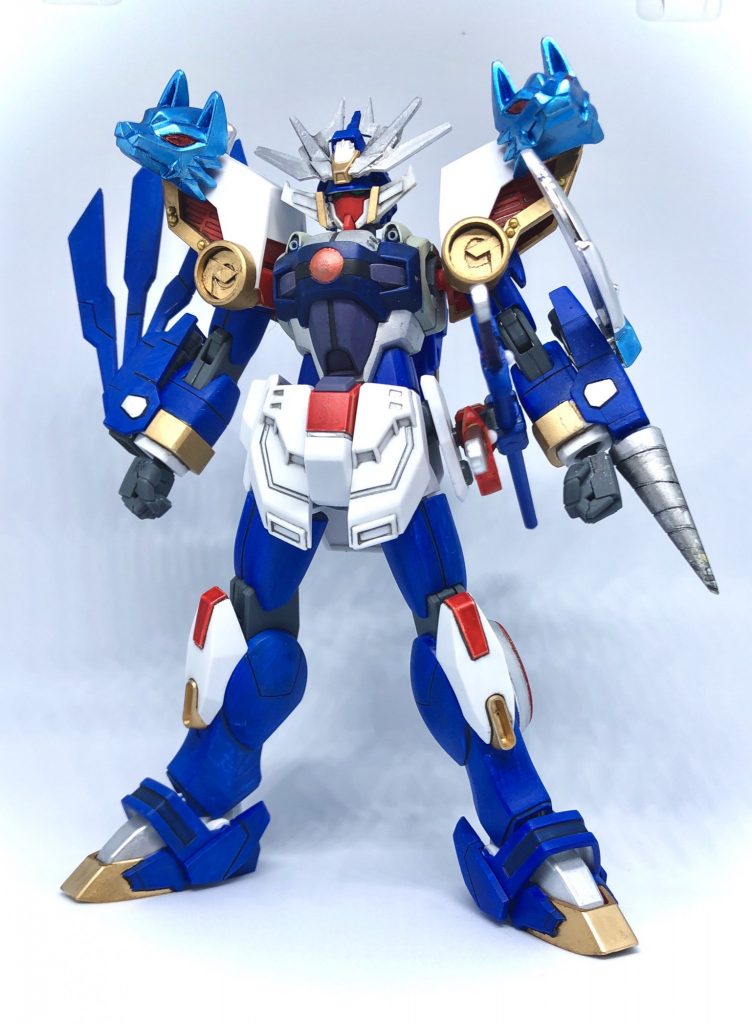 両腕の武装もコンバートすることもできたのですが、元々のシャイニングの籠手を活かしたかったのでそのままにしました。