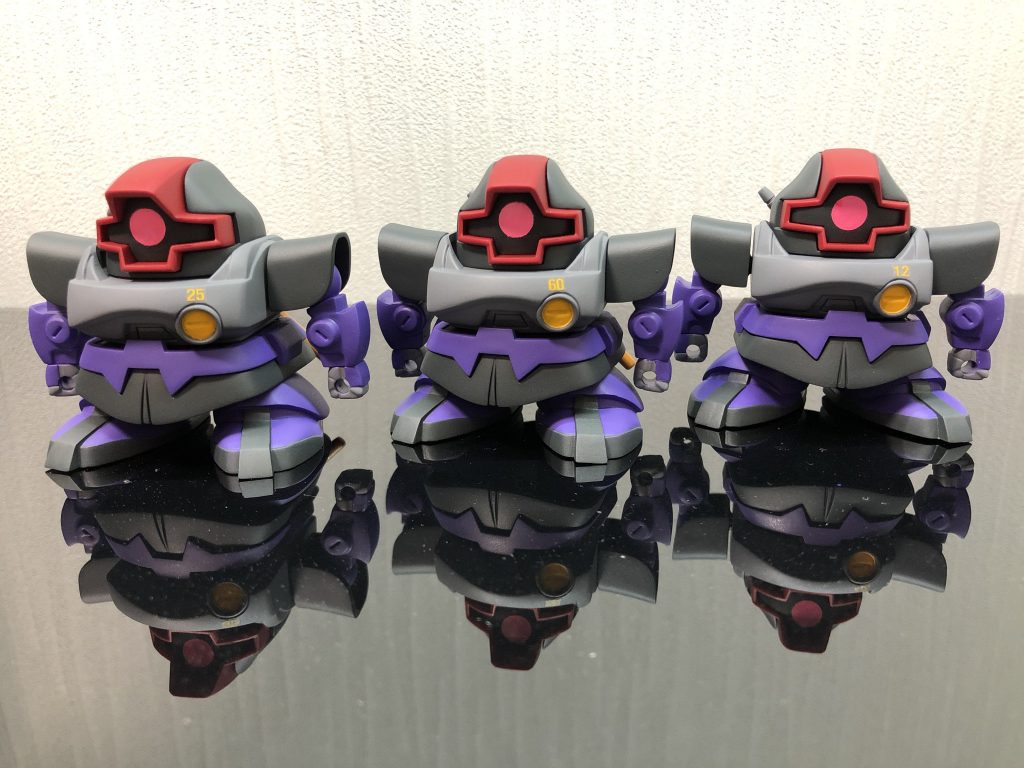 特に改造した箇所はなく合わせ目を消して、エアブラシで塗装しました。