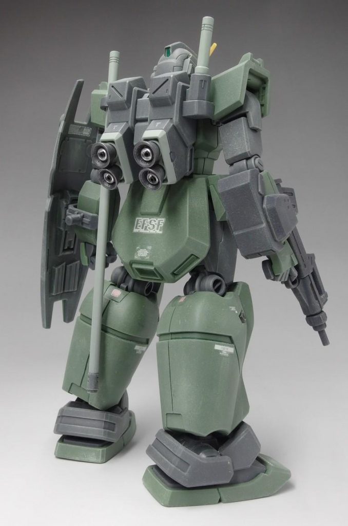 ビームジャベリンを装備しました。