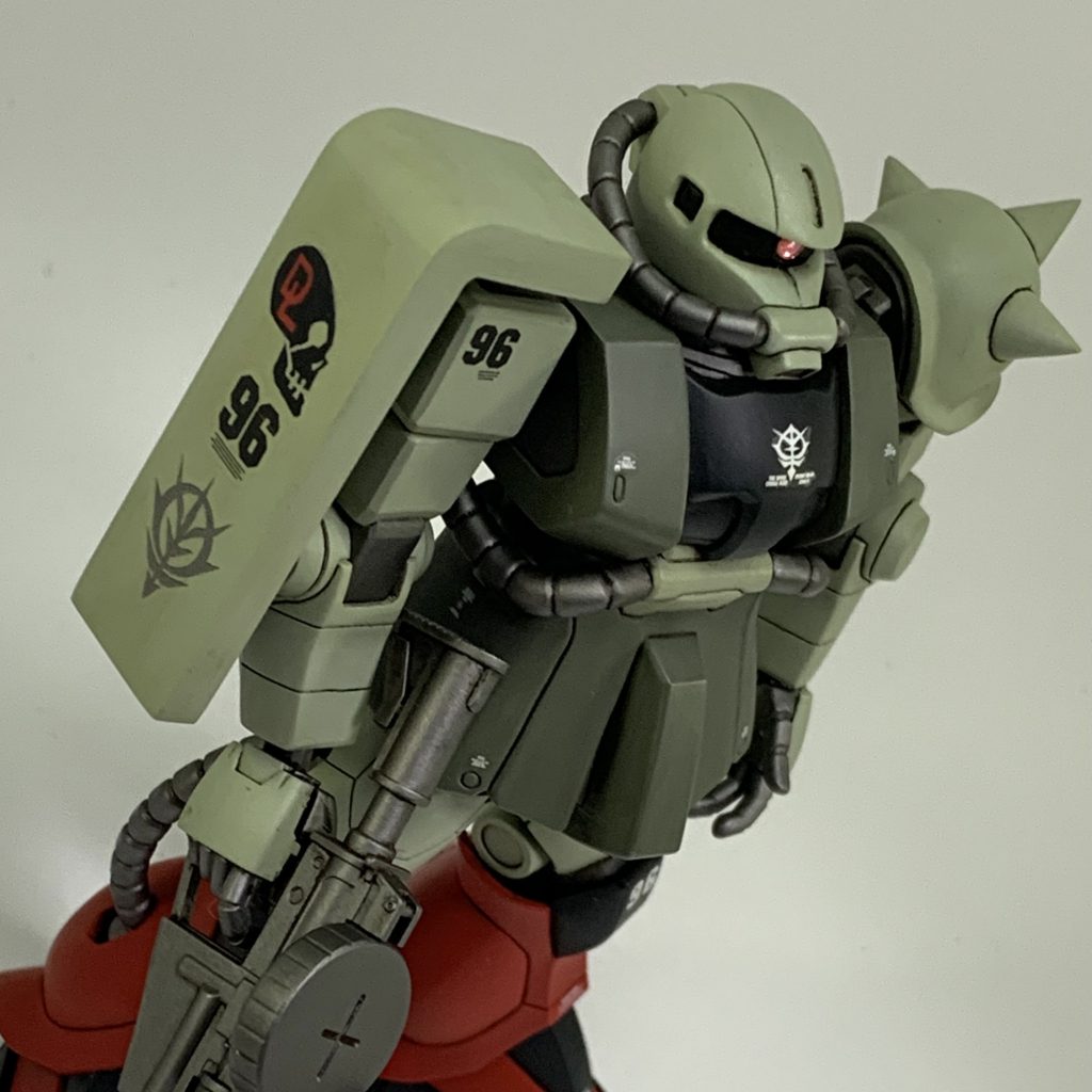 シールドのダリルマーキングは初めての手描きです🖌