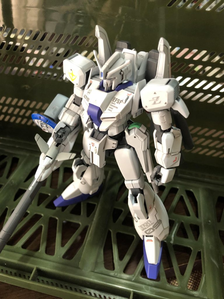 ヤマモト.ミサオ少尉コンペイ島に存在する特殊戦技教導隊よりロンドベル治安維持遊撃部隊内に新設された可変機による即応部隊〝ヴァイス.ファルケン隊〟に配属された女性パイロット22歳。という妄想✨