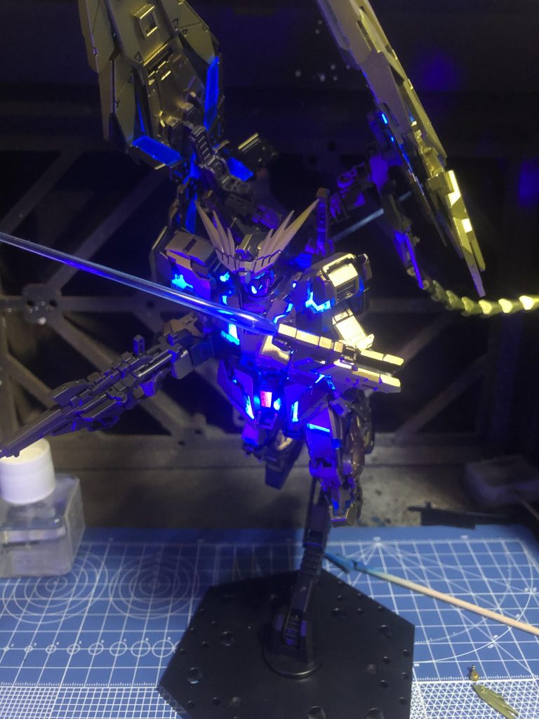 メインショットブラックライトバージョンお気に入りの写真です