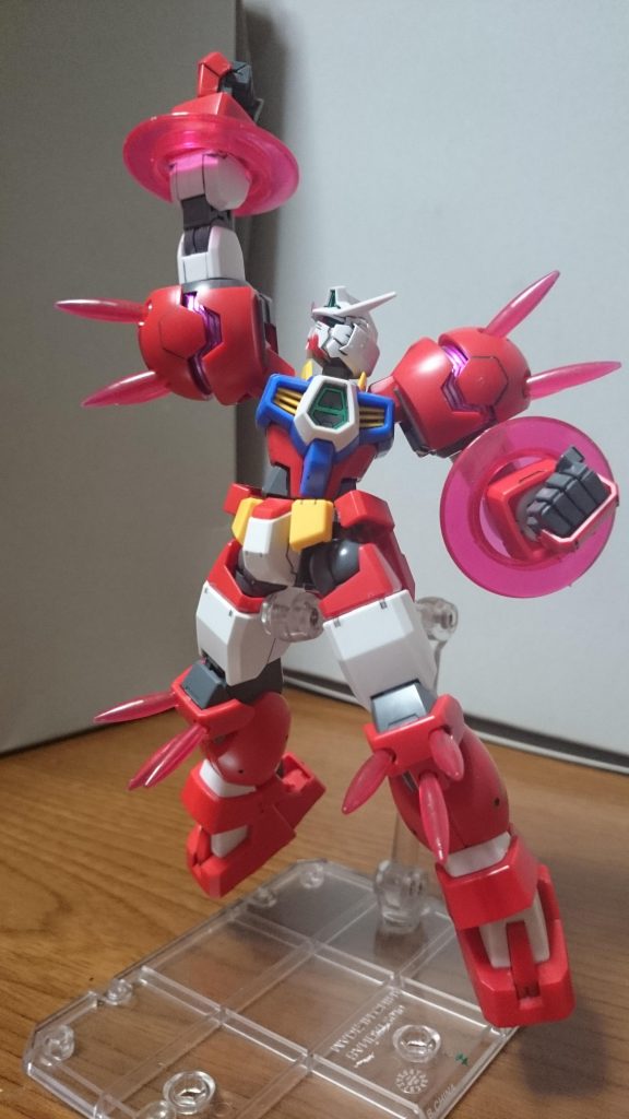 オーガ刃-Xに付属するエフェクトはタイタスのものを流用されてるんスけど、刃-Xのものは硬質系のエフェクトになってたっスね