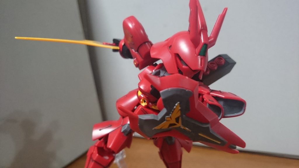 シールドはそこそこ大きめなので迫力あるっスね