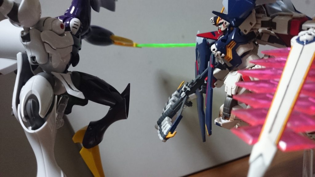 「無駄だ！貴様では…私には勝てん！」「私たち兄弟はね！同じものなのだよっ！」「結局