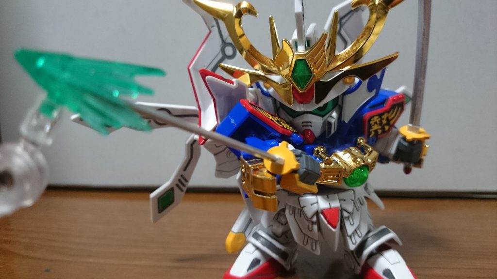 邪魔な羽織が無くなったことで稼働範囲向上っス!