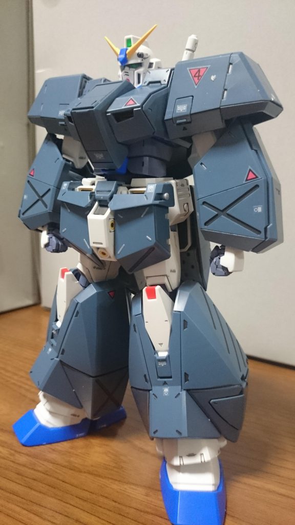 ・チョバムアーマー当然ながらこの状態だと可動範囲がかなり狭まるっスね。