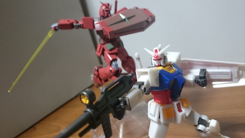 テキトーにアクションサーベルエフェクトはディキトゥスから流用っス