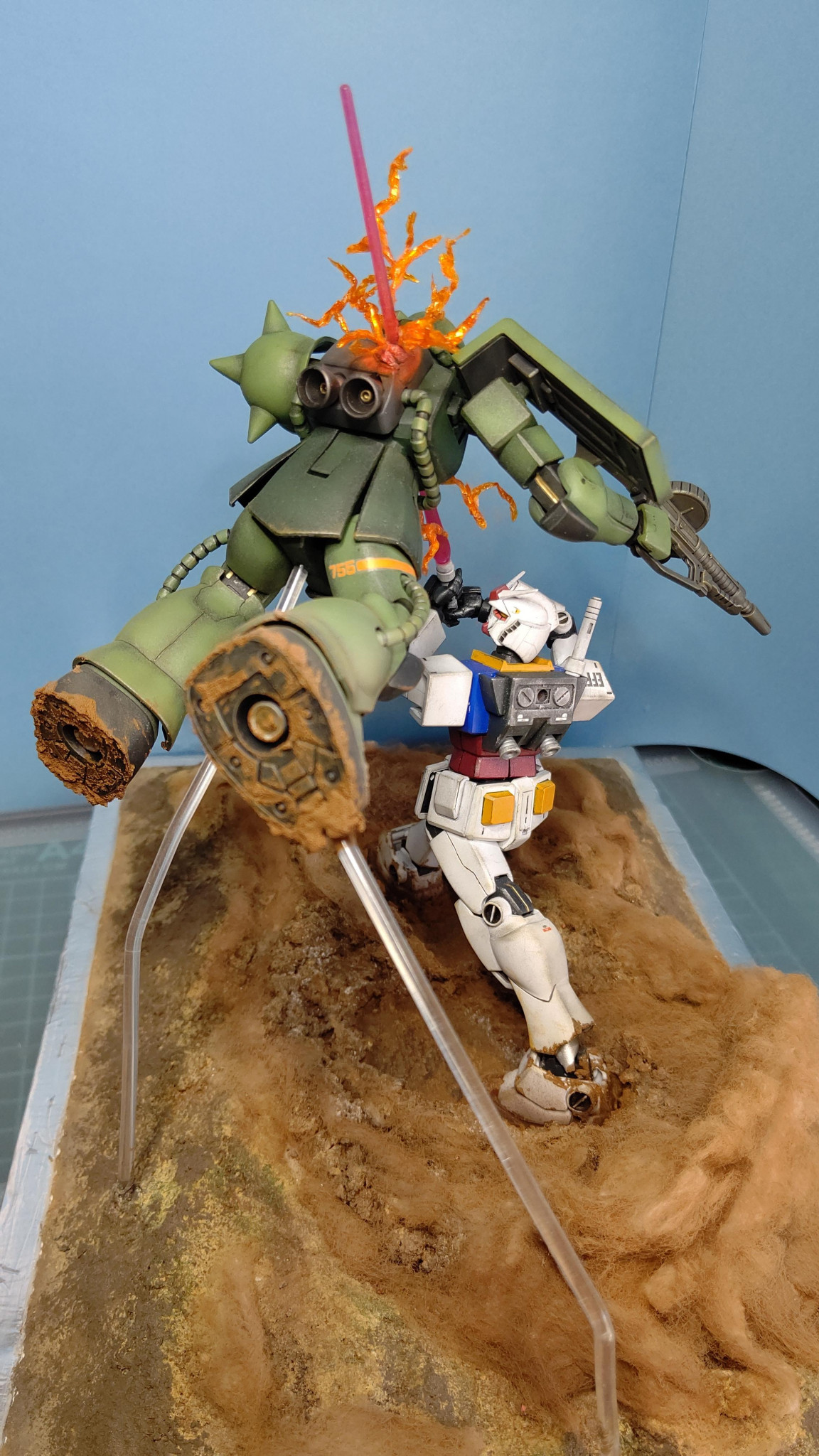 初陣 ガンダム大地に立つ より W Kaさんのガンプラ作品 Gunsta ガンスタ