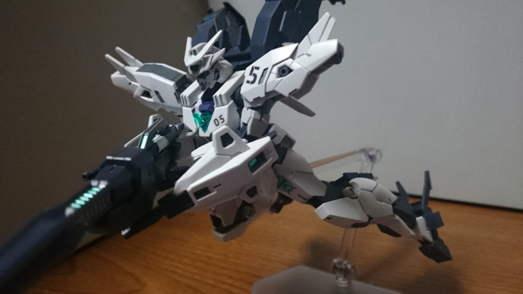 ・ジュピターヴガンダム真っ白！G-3の白とジュピターアーマーの白は微妙に色合いが違うのでRGのような同色の違いが見れるっス