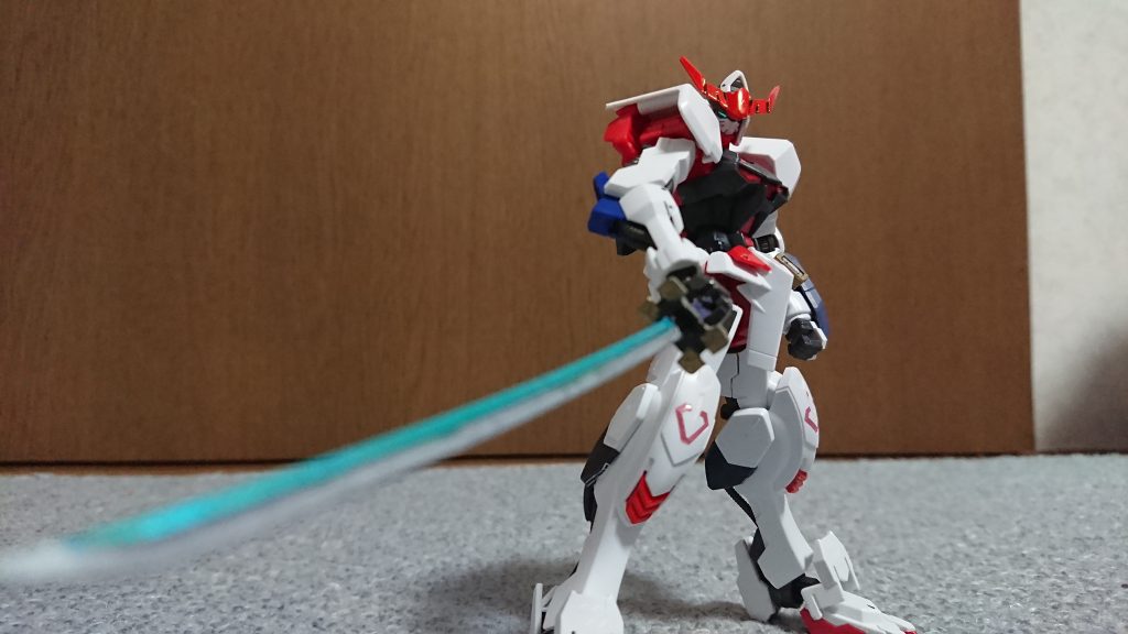 日輪刀持たせたかったので余りもので作りました刀じゃなくて機体が赫いのは まぁ日の呼吸の使い手の末裔だし