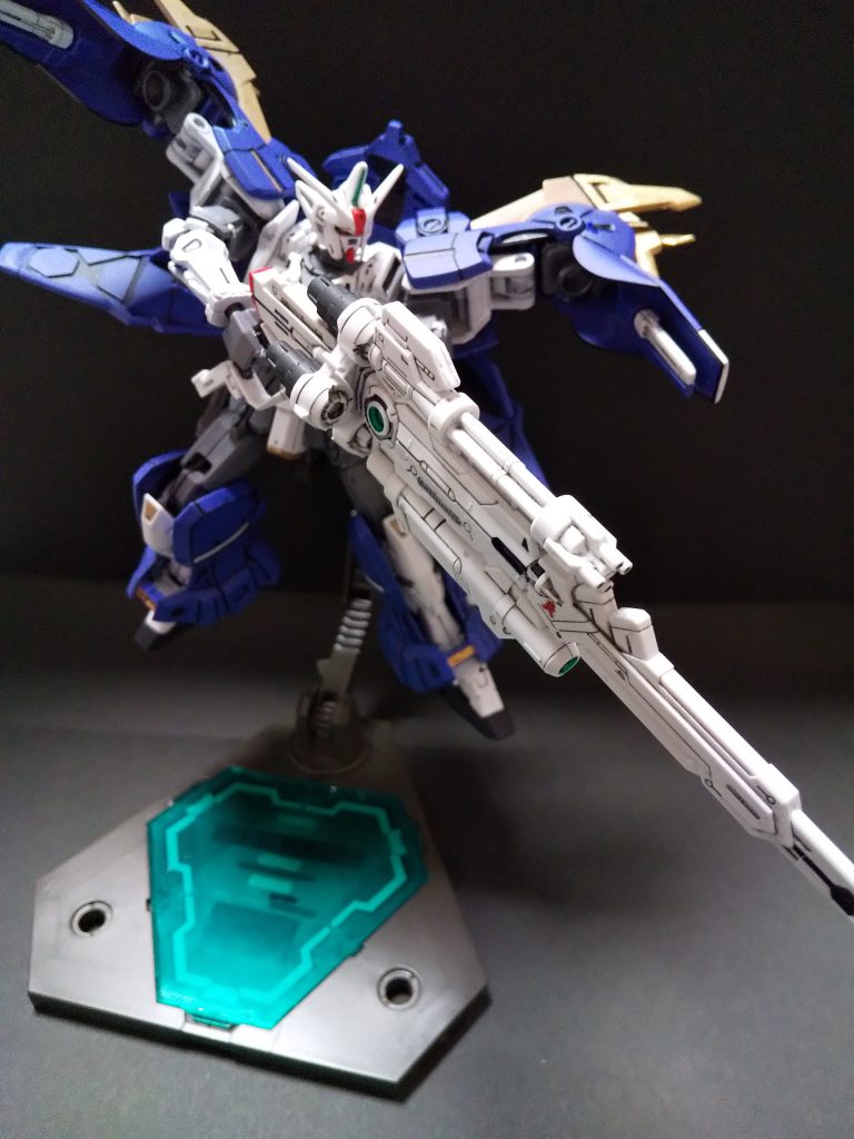 持たせてみたのは前回投稿したアスクレプオスVerジェミナスヘッドジェミナスとカレットヴルッフのデザインは同じとこがしていたはずなので親和性は高いと思い持たせてみたら、良い感じにまとまりました