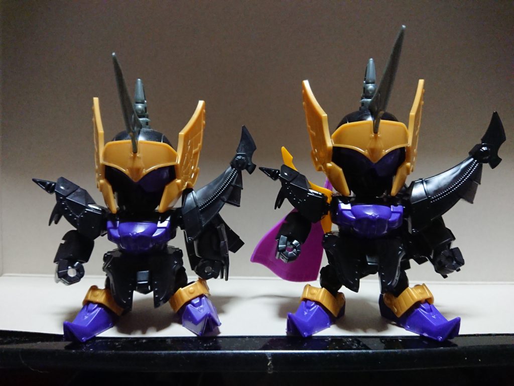 無加工惇← →加工惇兜と肩が大きいため無改修では子供のような体型に見えます。脚部延長に合わせてマントを追加しました。