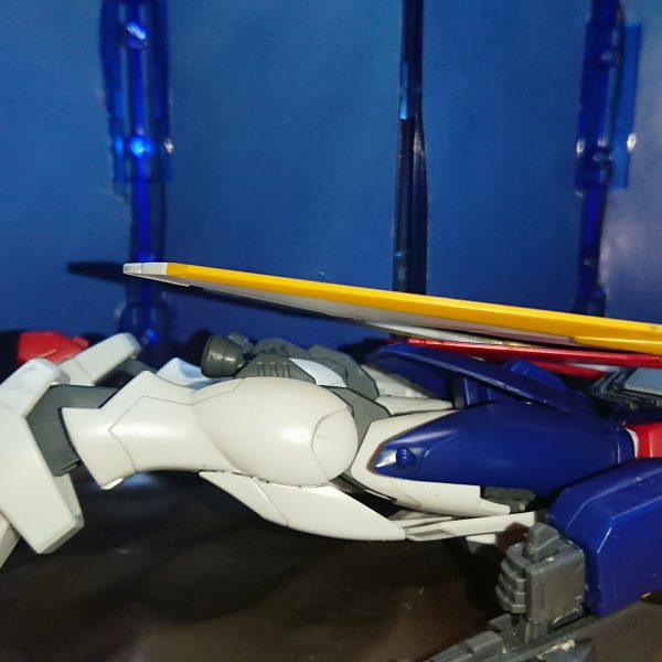 ウイングガンダム