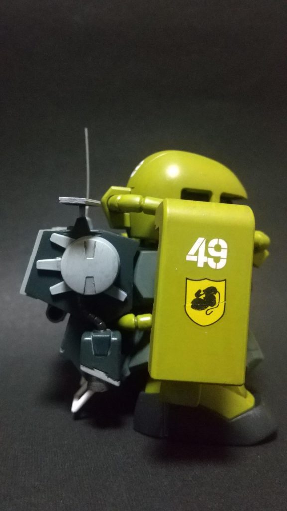 デカールはニットーSF3Dオリジナルから。30年とか前のなので真っ二つに割れましたw