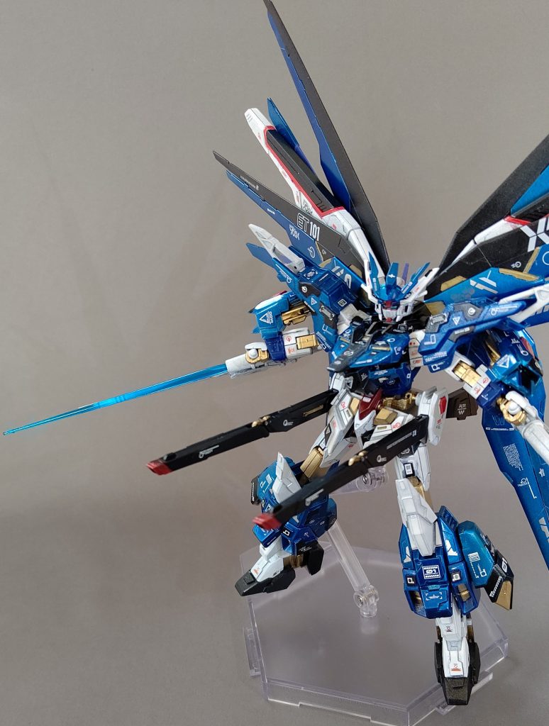 武装5 クスィフィアス・レール砲(フリーダムより)