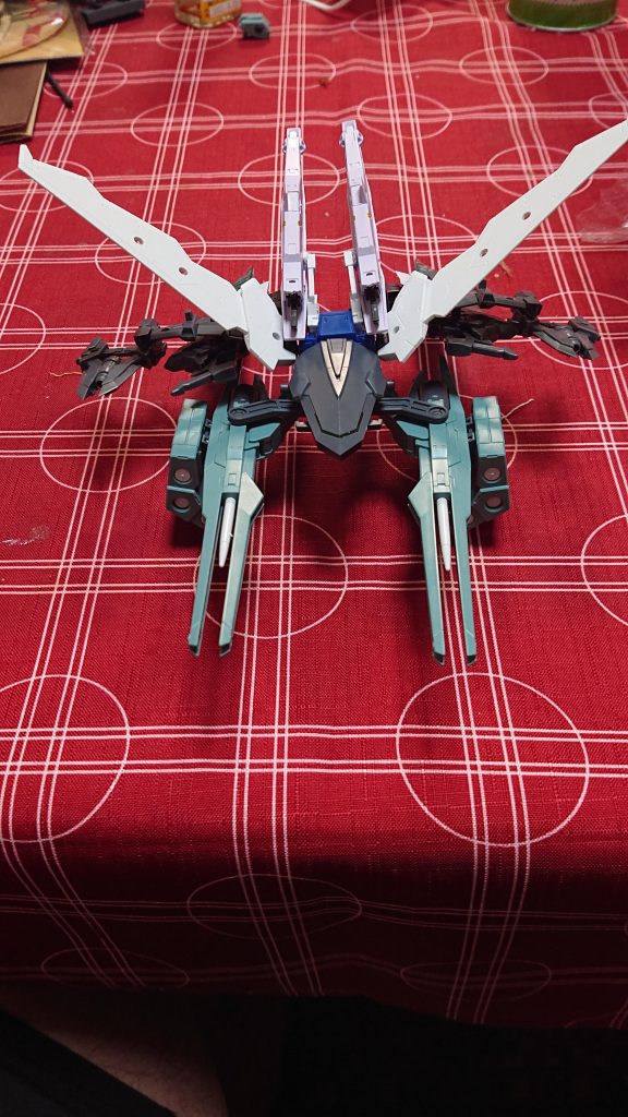 設定ジムスナイパー2 Arkを支援するために改造しAIを搭載他にもジムスナイパー2 Arkのバックパックにも装着可能だが単独支援とはいえエネルギーを莫大に使うため短期戦のみ支援モードとして活躍する