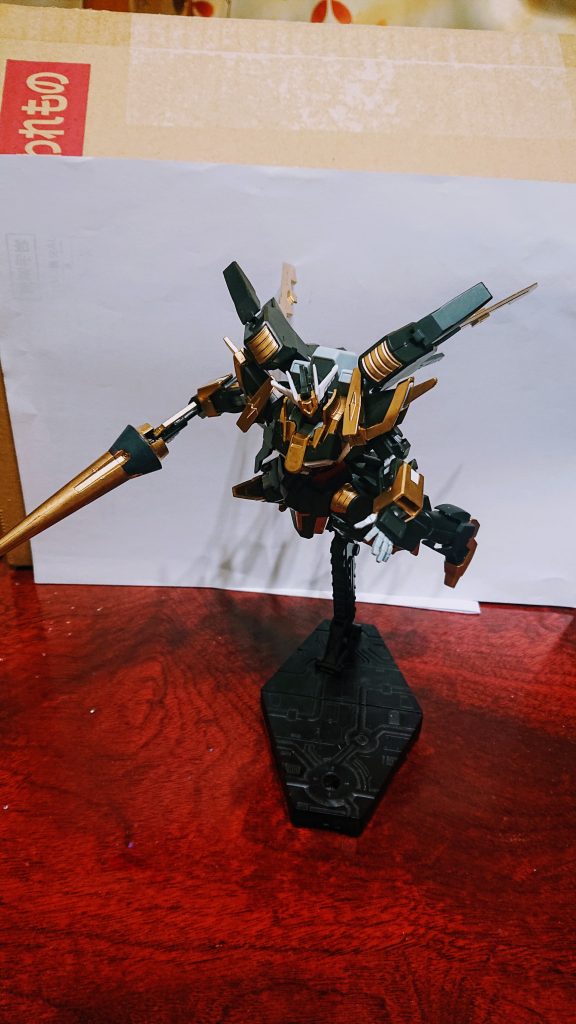 ガンダムタイプとしては１、２を争うカッコよさ。