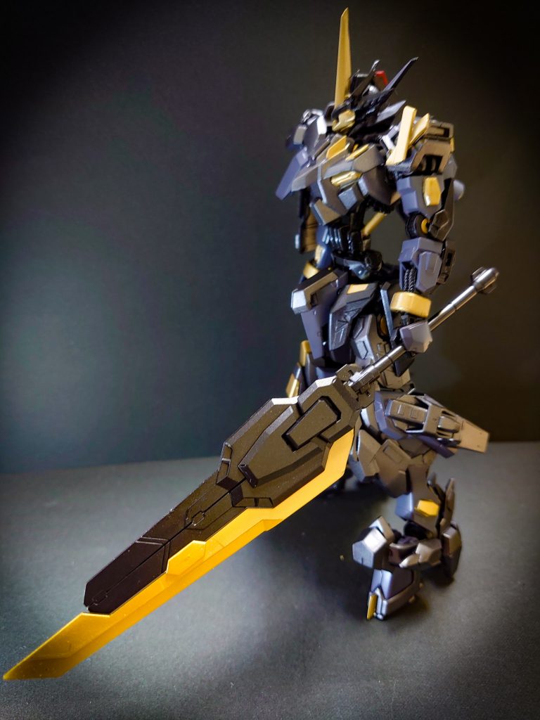 大型剣の片刃状態。