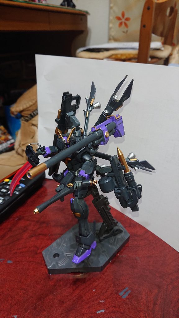 バスターランチャー(メタルビルドの機体が似た形なので採用)hgucボールのキャノン砲です。