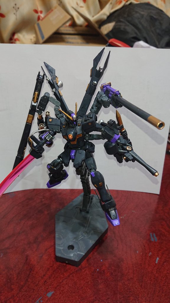 どの射程距離でも攻撃可能な武装にしました。