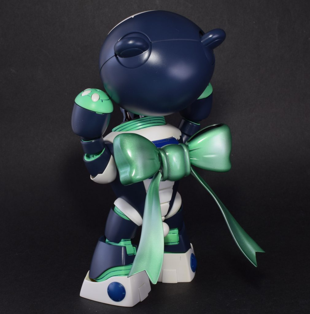 リボンはシルバーにクリアグリーンを上掛けしています。