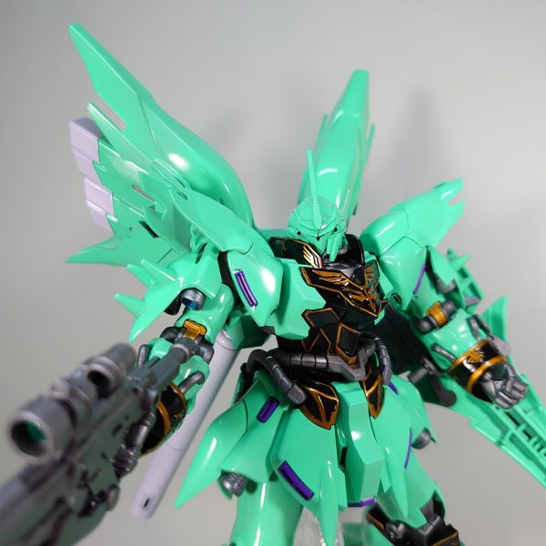 潤羽るしあ専用シナンジュ