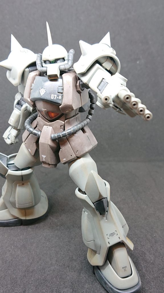 フィンガーバルカンの先端に金属パイプを仕込みました。