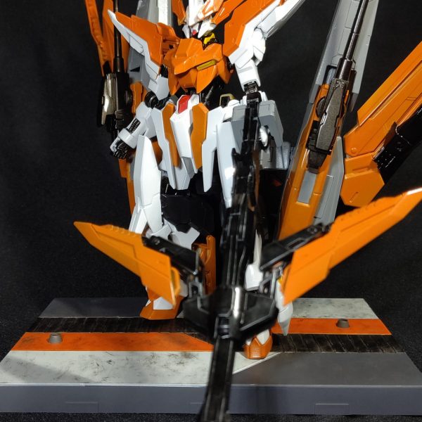 GUNDAM HARUTE ALIENUM