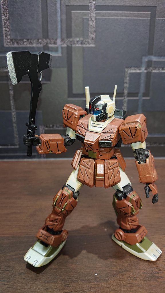 余ってたグレイズの斧持たせてみました。宇宙世紀じゃこんな武器使わないかな?