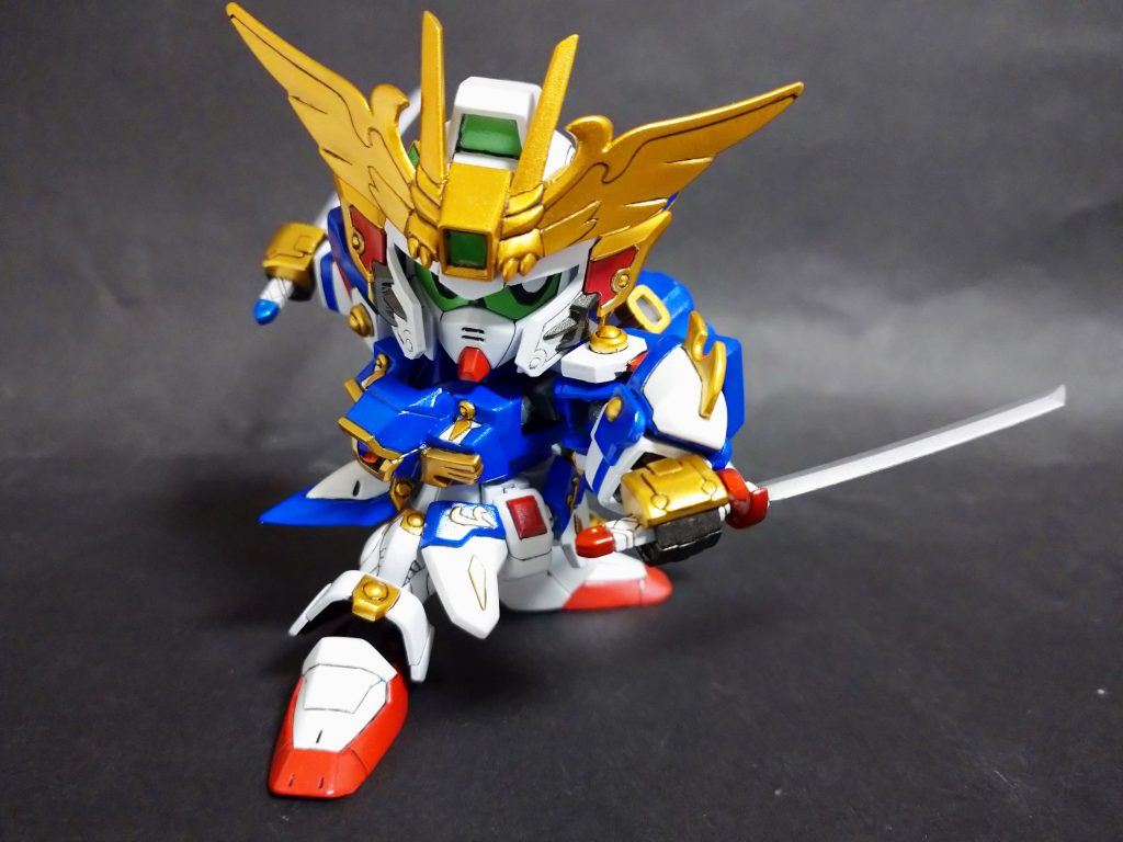 偽装形態。通常の武者として活動するには目立ち過ぎるため、装備の一部を排除した形態。天来変幻/返照の掛け声により形態を切り替えることができる。