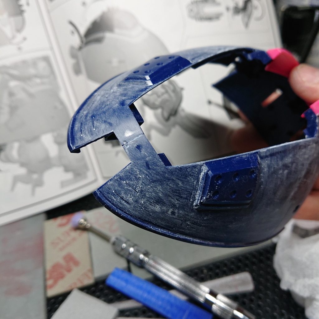 最初はお手軽仕上げで行くつもりだったんです...でも、手を付け出したらこのヒケ(´Д｀;)ひとつ手を出したら芋づる式にあっちもこっちも(;・・)なんで塗装をヌルっとしてやりました(*´艸`*)