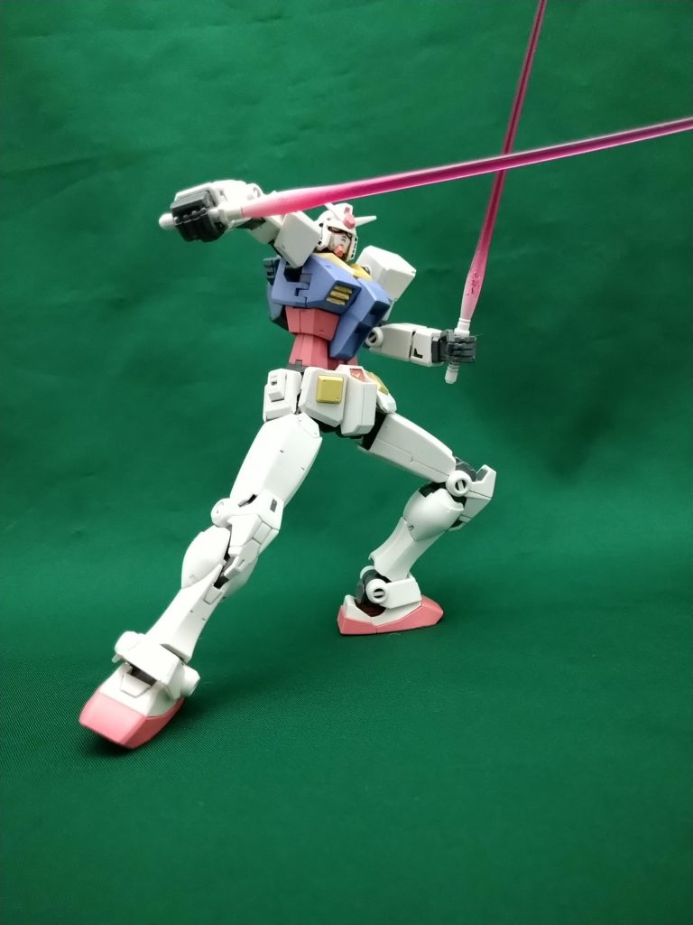 アクションポーズ