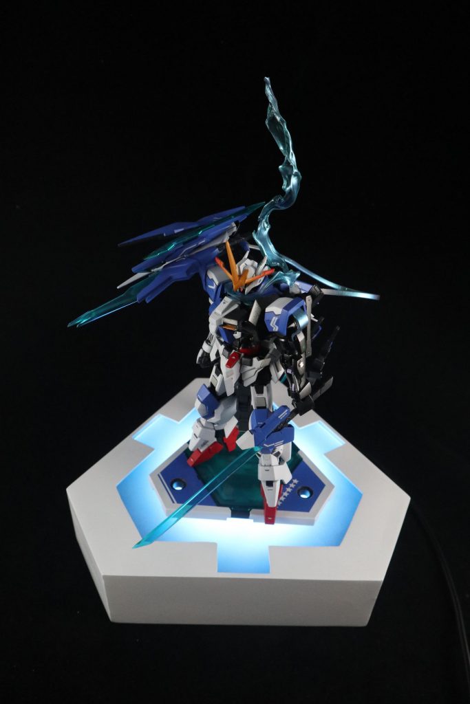 割とマフラー長め&トップ全体像。そして小型リアクター全振り版。EXフィニッシュブロー…「七星剣」