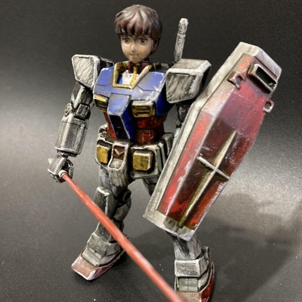 アムロ、着まーーすっ!