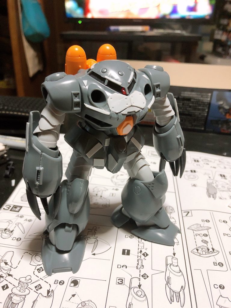 塗装前 プラ板で情報量を増やしました     これだけでもだいぶ印象が変わりますね