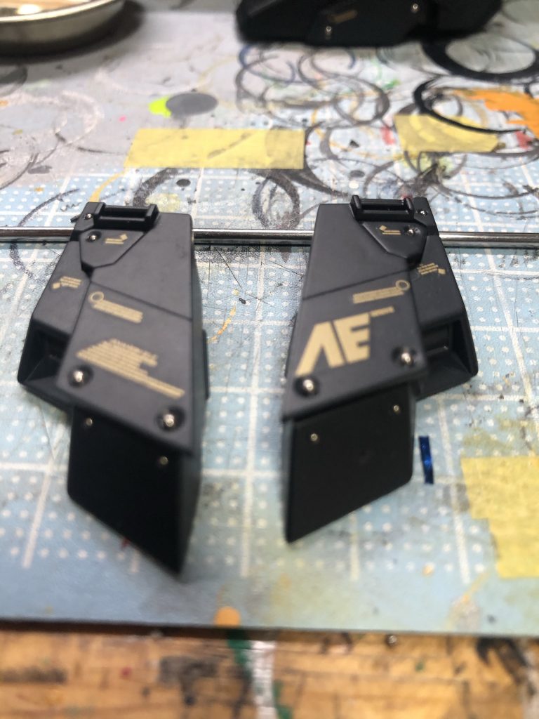 デカールはキット付属の物ではなく、Ver.Kaのデカールを使っています。