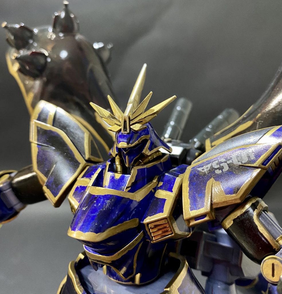 分かりにくいですがモノアイは紫ネイルシールに変えてあります😊