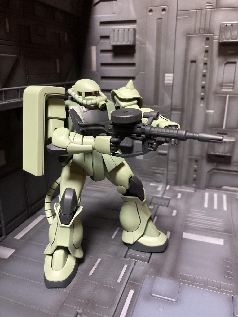 ザクにはやはりザクマシンガンが似合います