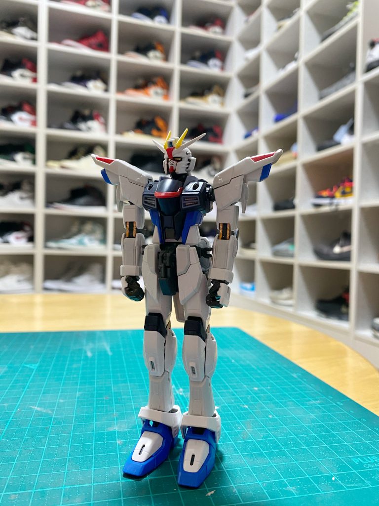 そして...なんかミスして上司に怒られて反省してるいるような感じです！笑