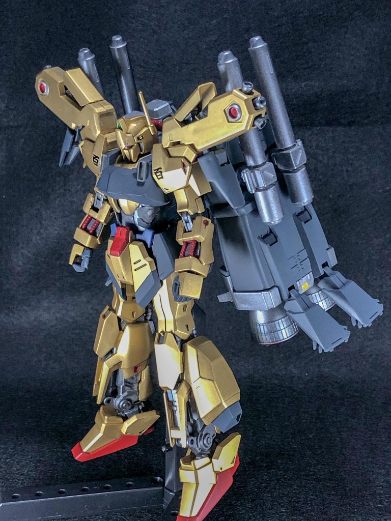 肩部にMGフルバーニアンのパーツ、脚部にHGCEウィンダムのパーツ、フレキシブルバインダーをHGスペリオルのブースターに換装