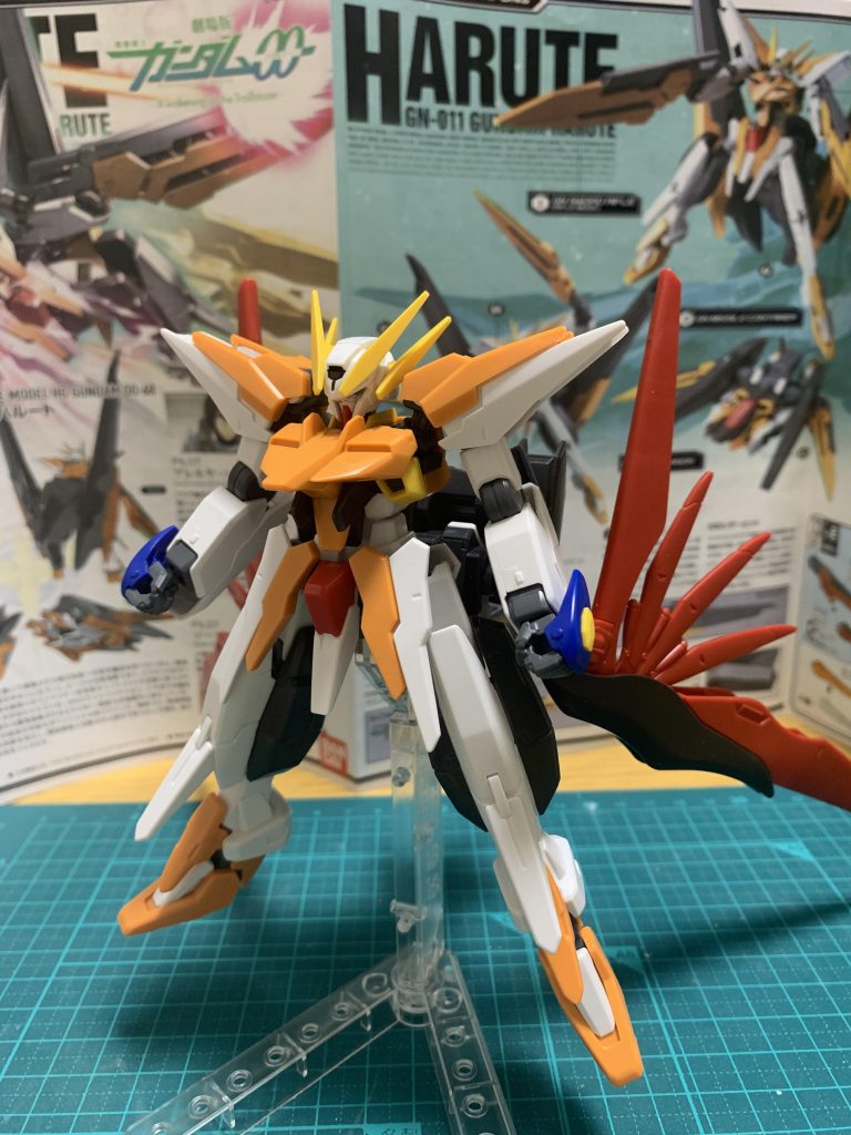 塗装前です。既にかっこいいと思います。最後までありがとうございます。初めてのエアブラシ塗装でした。最終決戦仕様もいつか作ります！